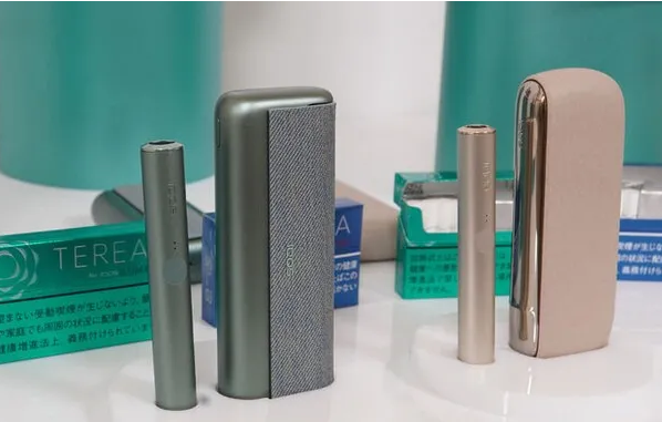 用手机充电器type C可以给电子烟IQOS ILUMA充电吗