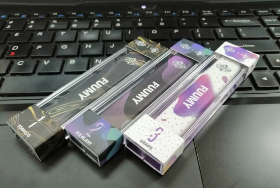别样的小烟：小青蜂一次性电子烟体验感如何