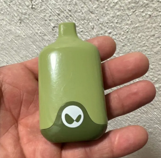 悦刻waka电子烟适合新手吸食吗